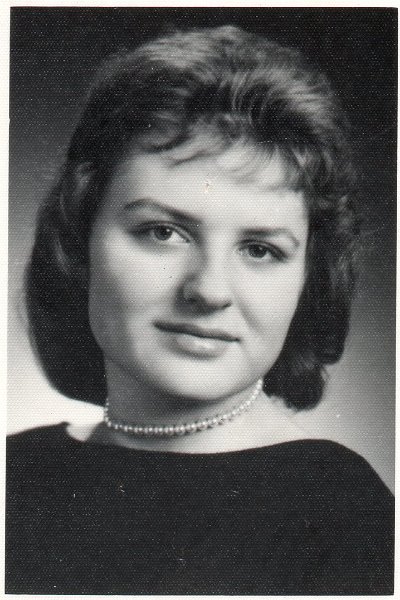 (Z)  Dolores (Wnuk) Brown